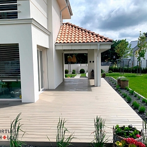 Терраса вашей мечты: ДПК Turtle Shell Canadian Maple от 5500 руб/м2